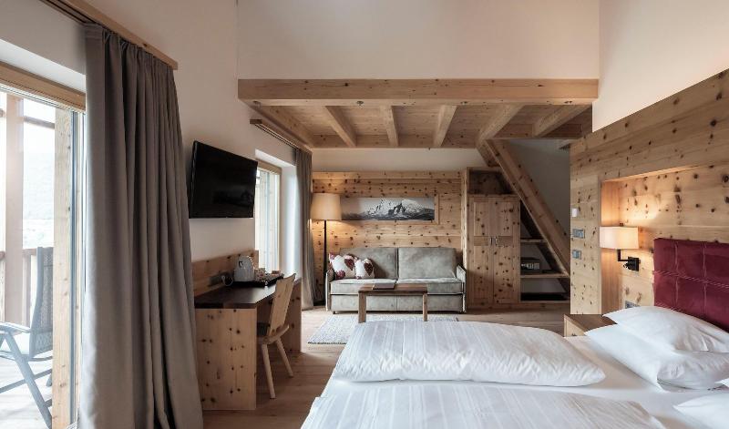 Dolomites Nature Hotel Vigilerhof - Oda