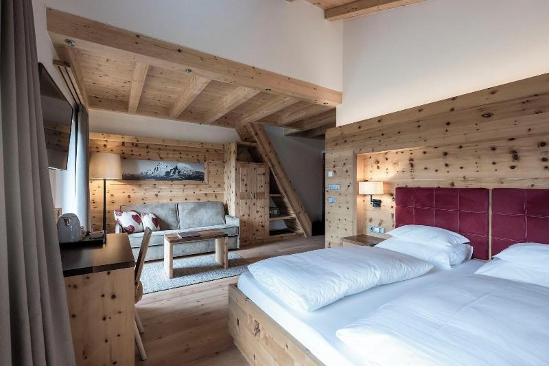Dolomites Nature Hotel Vigilerhof - Oda