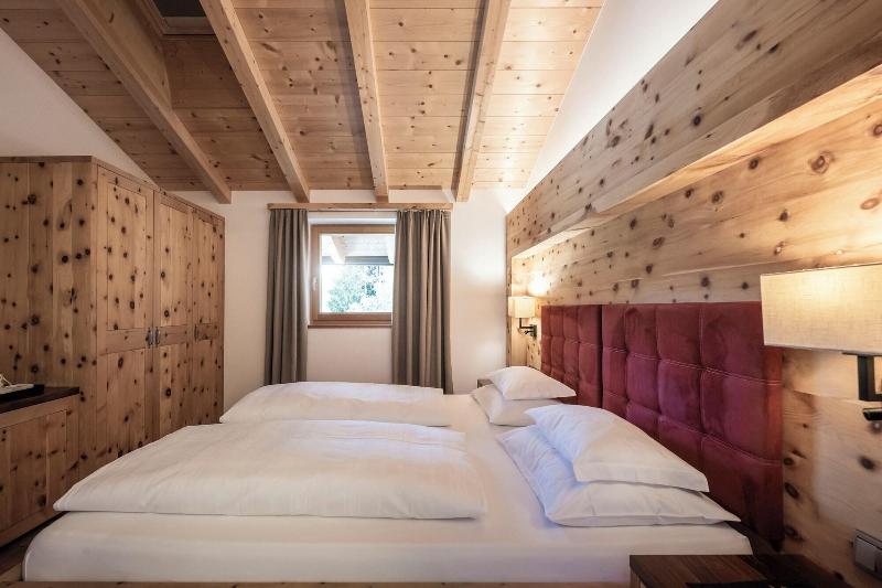 Dolomites Nature Hotel Vigilerhof - Oda