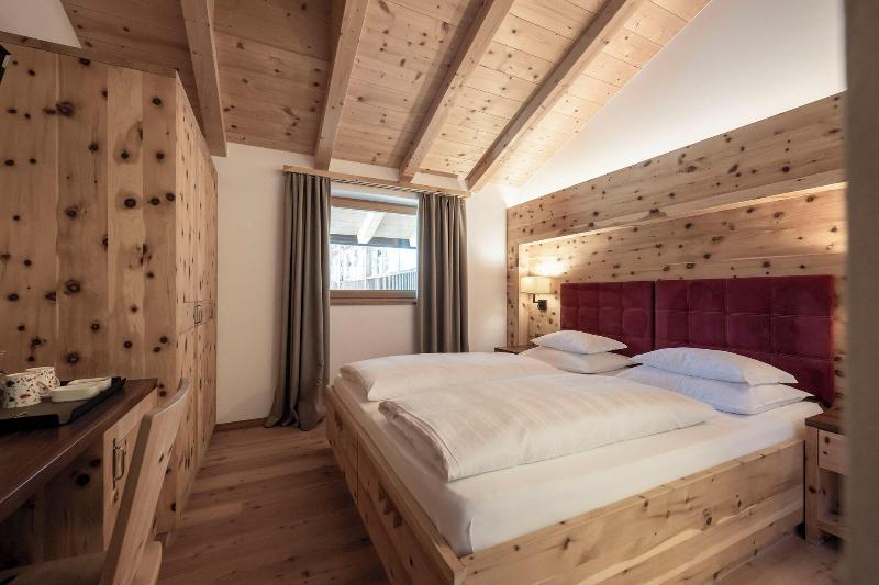 Dolomites Nature Hotel Vigilerhof - Oda