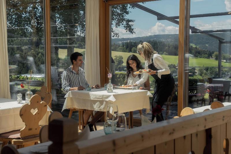 Dolomites Nature Hotel Vigilerhof - Restoran