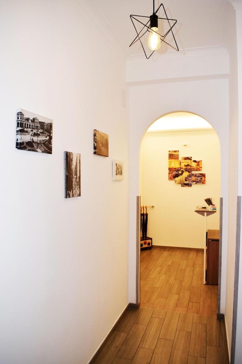 Neapolis Pie - Lobi