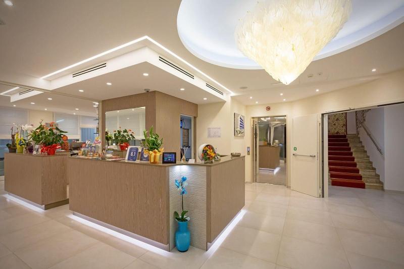 Hotel Montreal - Lobi