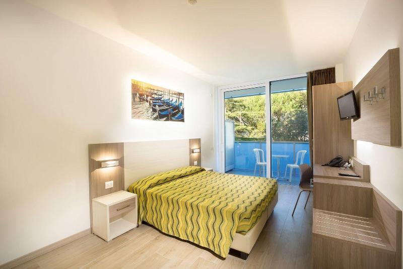 Hotel Montreal - Oda