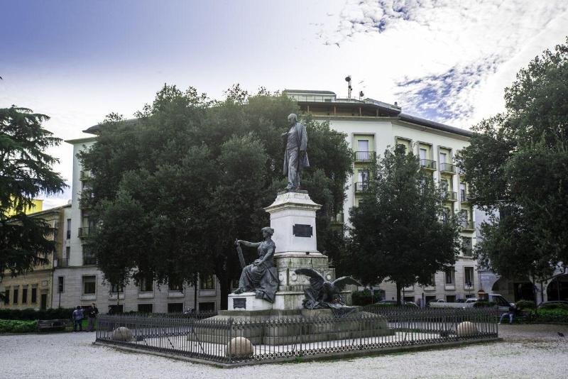 Casa al Carmine - Genel