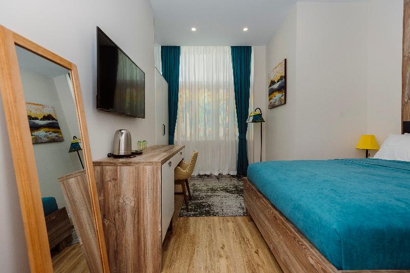 Boulevard Hotel Batumi - Oda