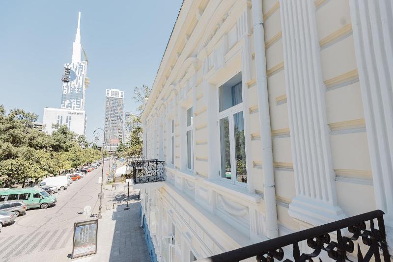 Boulevard Hotel Batumi - Oda