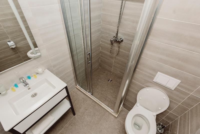 Boulevard Hotel Batumi - Oda
