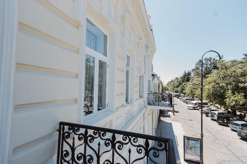 Boulevard Hotel Batumi - Oda
