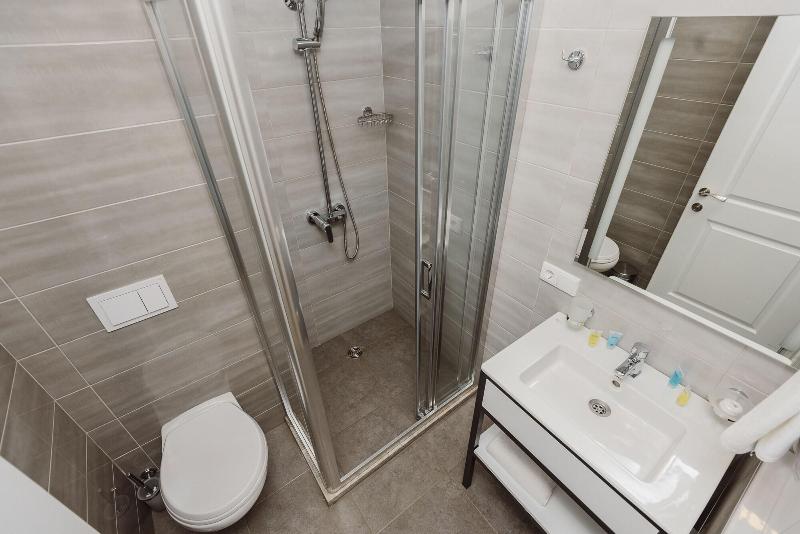 Boulevard Hotel Batumi - Oda