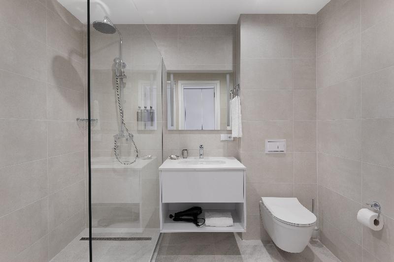 Boulevard Hotel Batumi - Oda