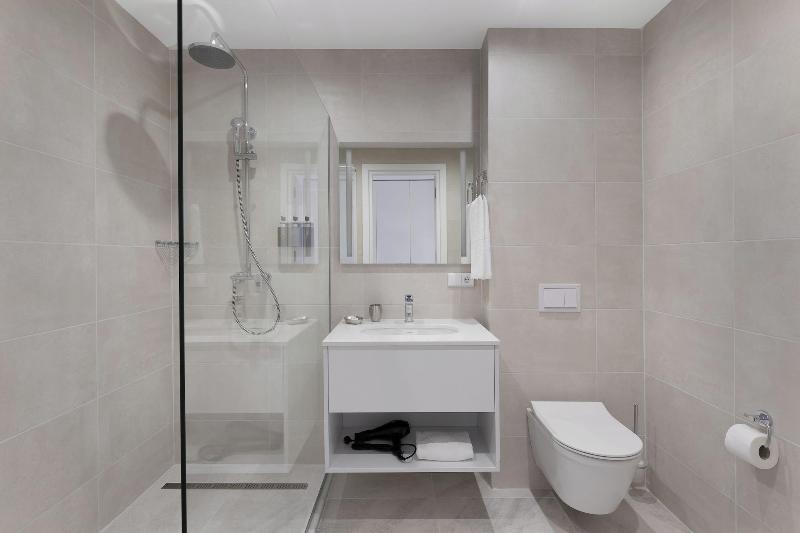 Boulevard Hotel Batumi - Oda