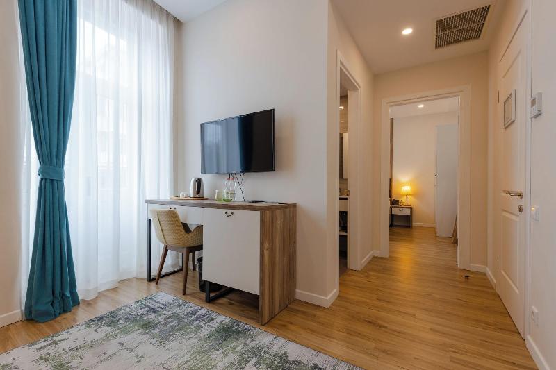 Boulevard Hotel Batumi - Oda