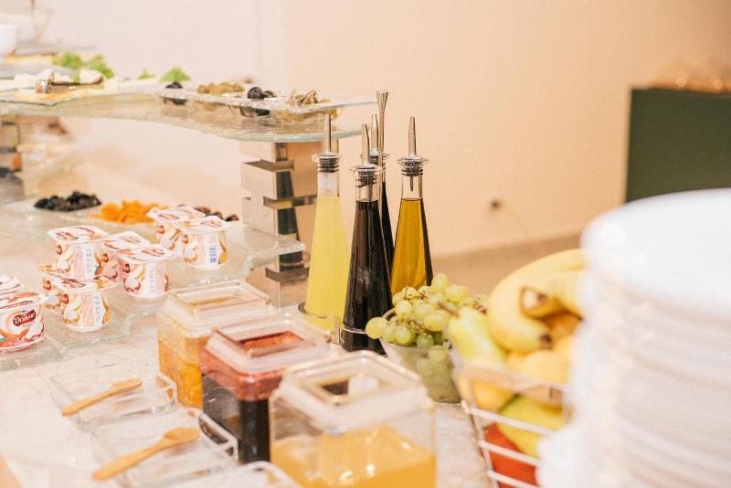 Boulevard Hotel Batumi - Restoran