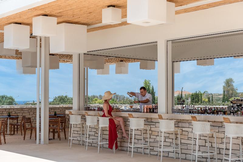 CAP ST GEORGES HOTEL & RESORT - Bar