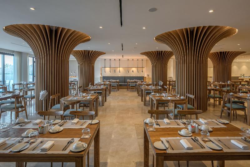 CAP ST GEORGES HOTEL & RESORT - Restoran