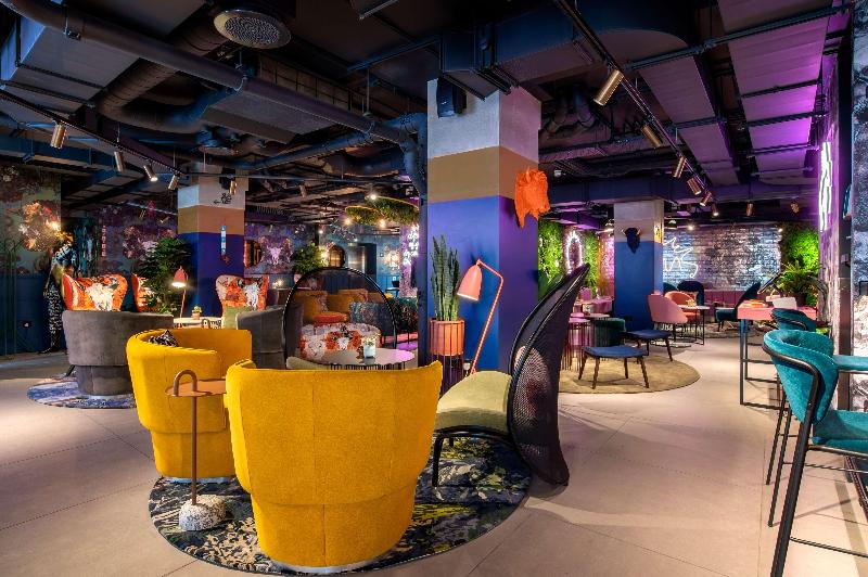 Yotel Manchester Deansgate - Lobi
