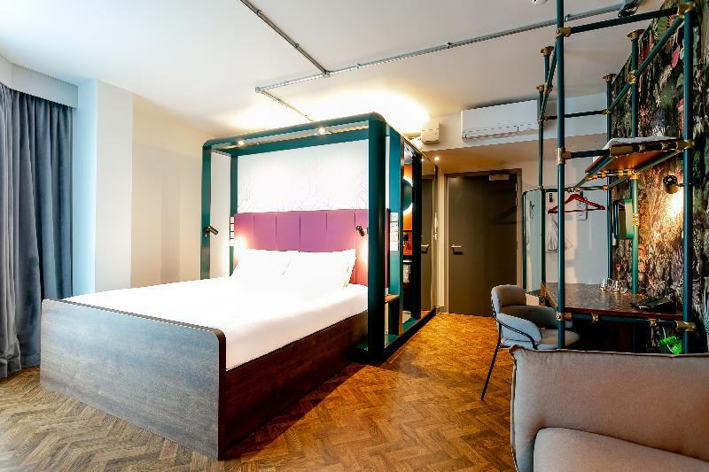 Yotel Manchester Deansgate - Oda