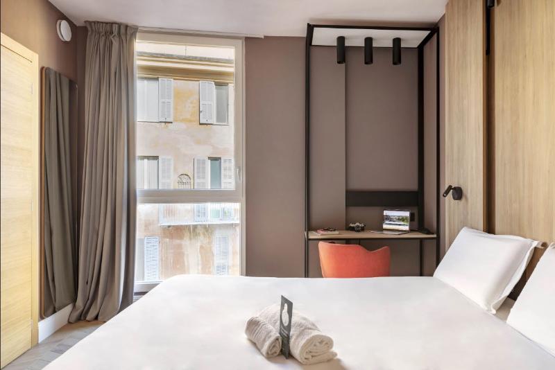 B&B Hotel Genova City Center - Oda