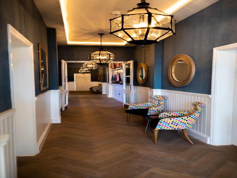 Padstow Harbour Hotel - Lobi