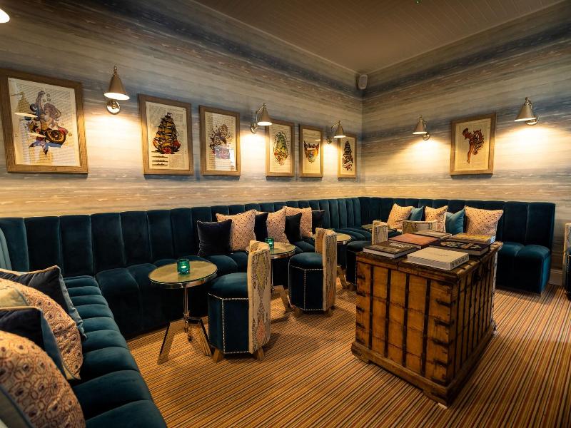 Padstow Harbour Hotel - Lobi