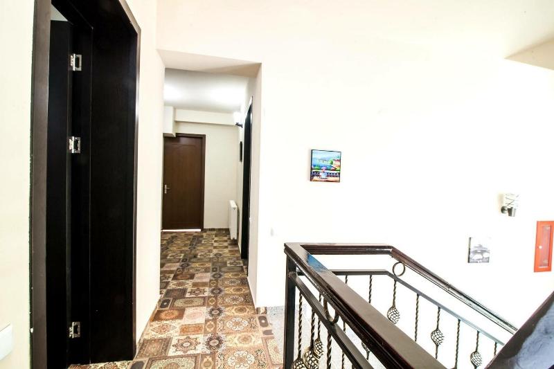Hotel Ellegance - Lobi