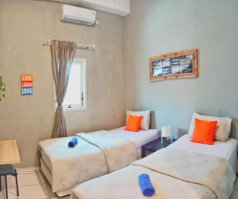Manggolo Homestay Syariah - Oda