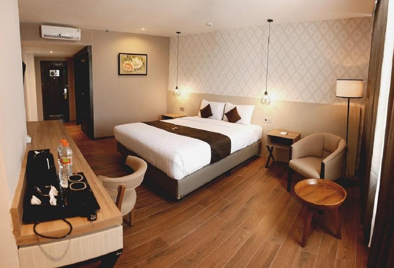 Zenith Premiere Hotel Baubau - Genel