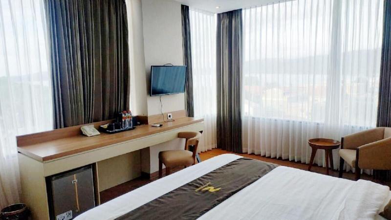 Zenith Premiere Hotel Baubau - Oda