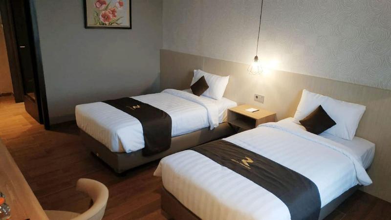 Zenith Premiere Hotel Baubau - Oda