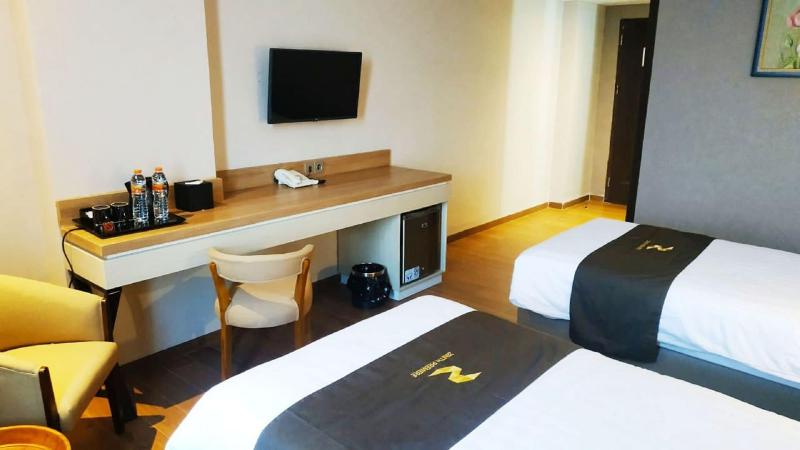 Zenith Premiere Hotel Baubau - Oda