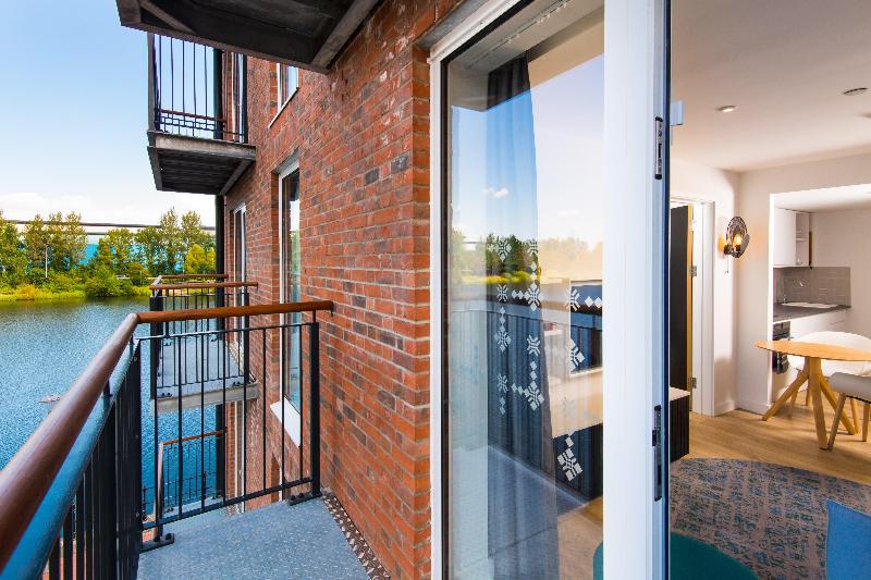 Staybridge Suites Cardiff - Genel