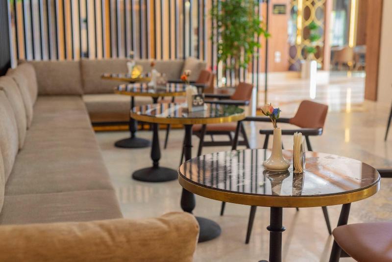 Emerald Hotel - Bar