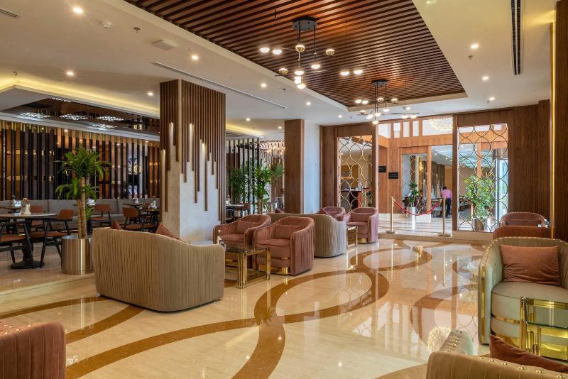 Emerald Hotel - Lobi