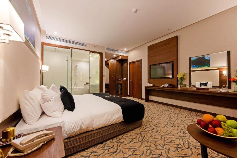 Emerald Hotel - Oda