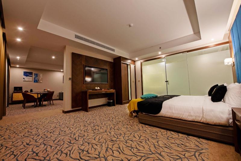 Emerald Hotel - Oda