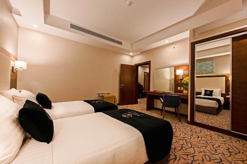 Emerald Hotel - Oda