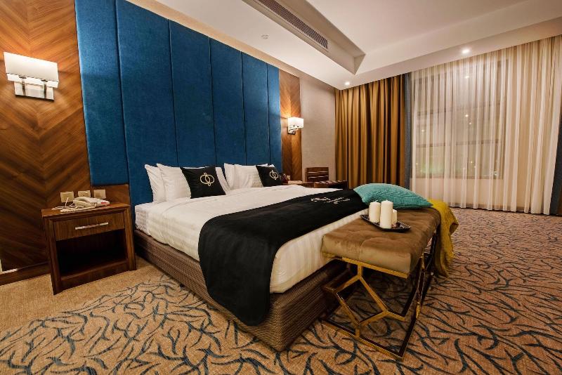 Emerald Hotel - Oda