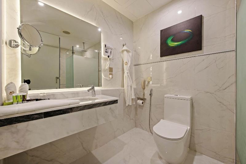 Emerald Hotel - Oda