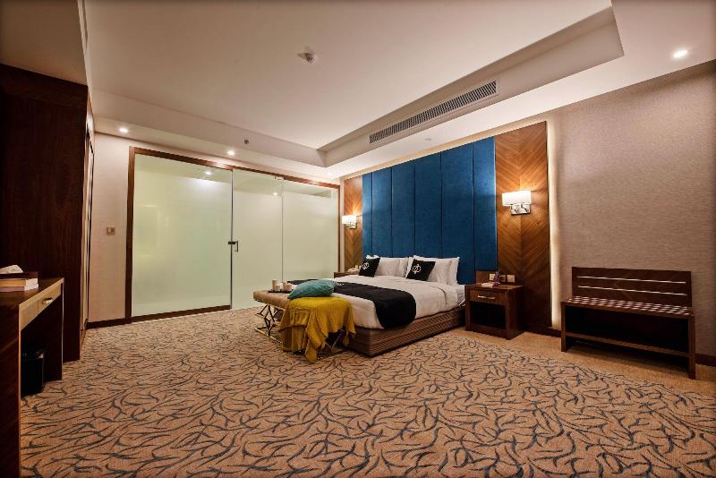 Emerald Hotel - Oda