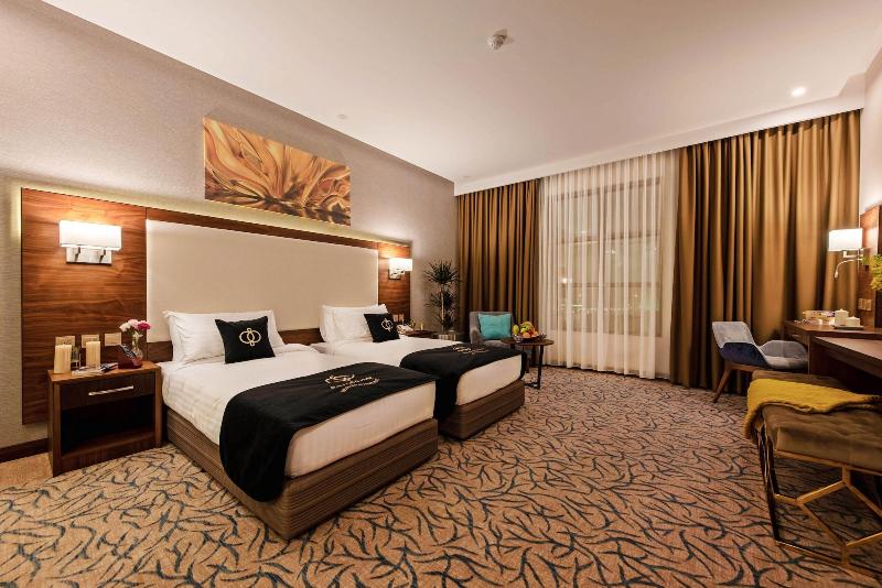 Emerald Hotel - Oda