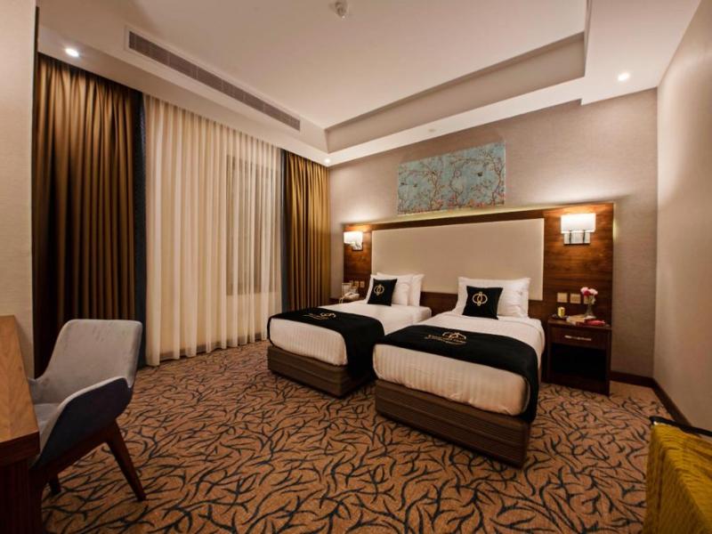 Emerald Hotel - Oda