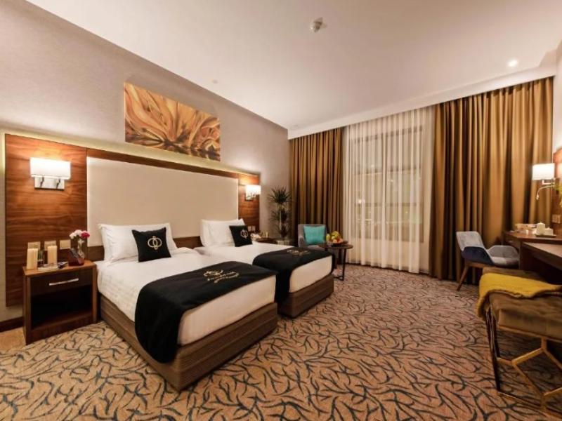 Emerald Hotel - Oda
