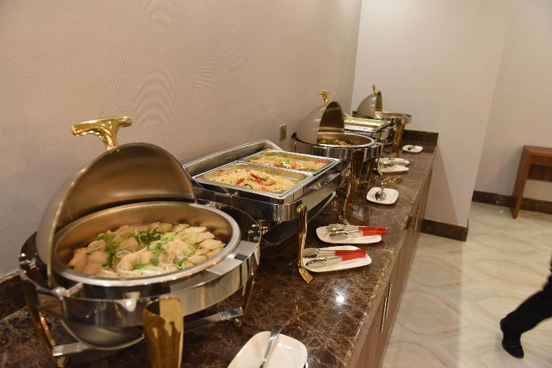 Emerald Hotel - Restoran