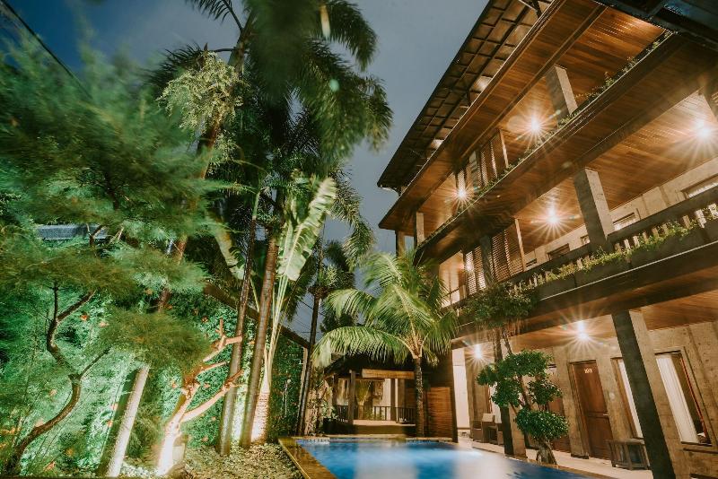 Arthur Suites by Premier Hospitality Asia - Genel