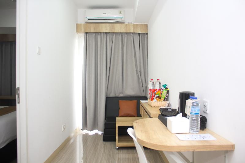 Urban Hotel Serpong by Zuzu - Oda
