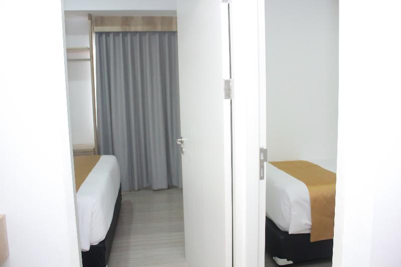 Urban Hotel Serpong by Zuzu - Oda