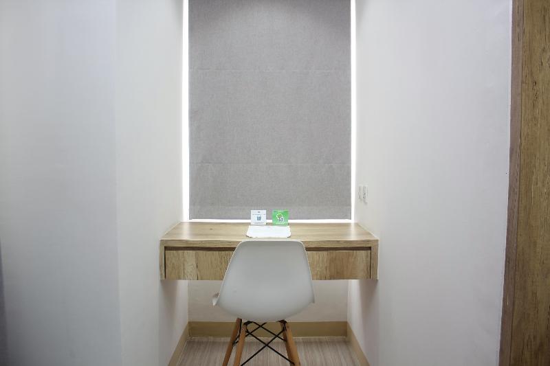 Urban Hotel Serpong by Zuzu - Oda