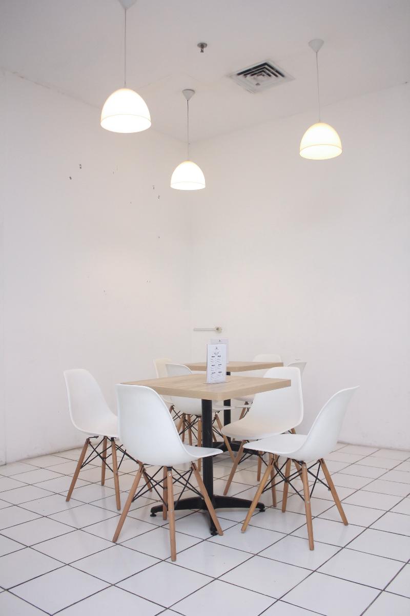 Urban Hotel Serpong by Zuzu - Restoran