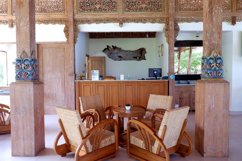 Blue Harbor Beachfront Villas & Resto - Lobi